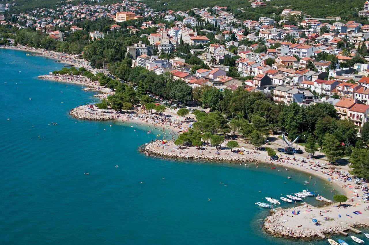 Villa Rouge Crikvenica Exterior photo
